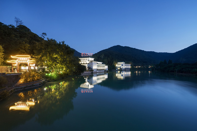 广东温泉宾馆红棉厅天面渗漏工程招标公告
